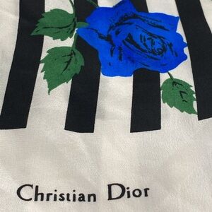 Christian Dior stole scarf 🧣 silk blue roses 🌹 vintage 80’s 58” by 11.5”